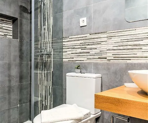 Alfacinha - Checkinhome Ξενοδοχείο *