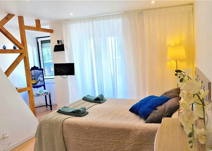 Alfacinha - Checkinhome Ξενοδοχείο *